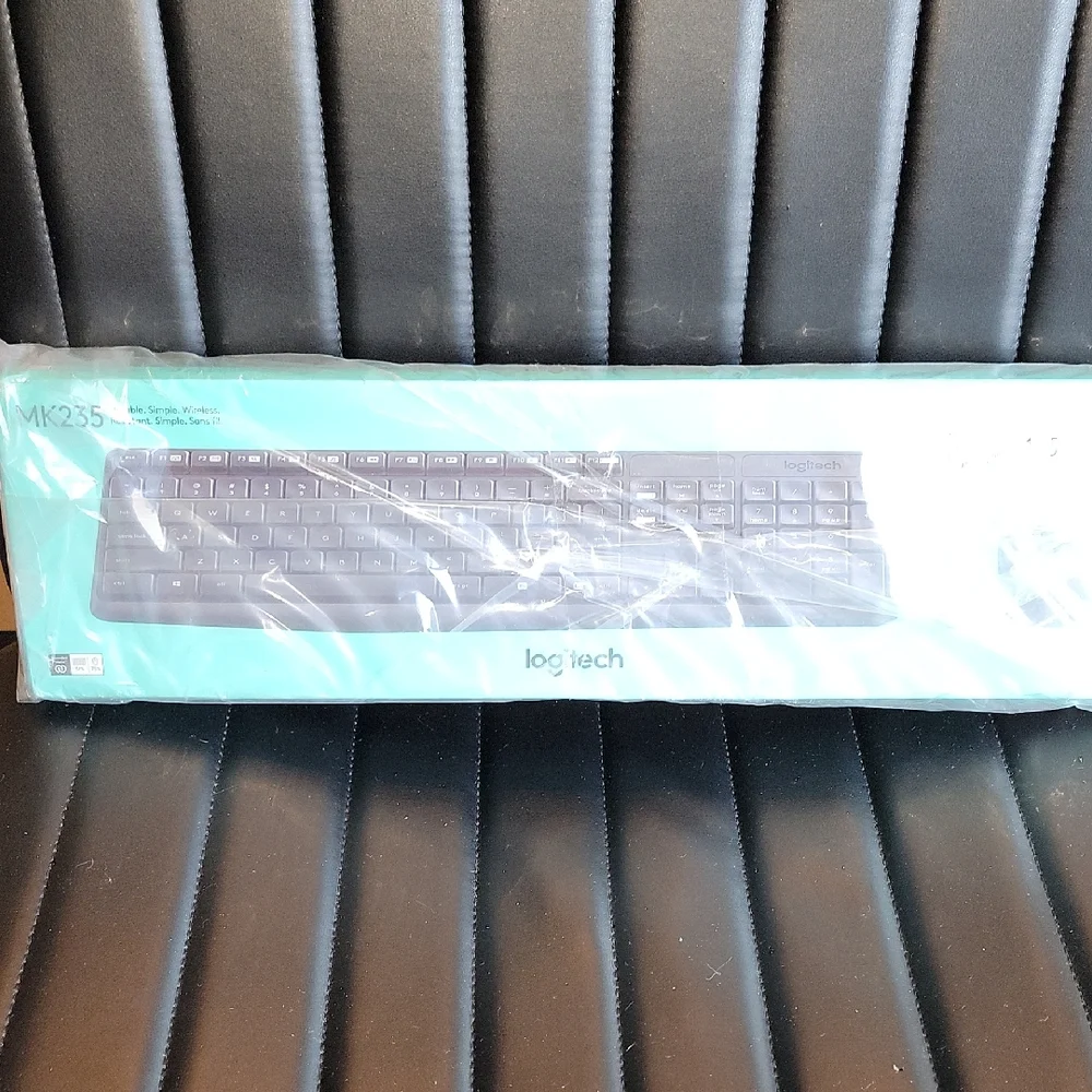 BRAND NEW NEVER USED OR OPENED Logitech MK235 Wireless Keyboard - Black